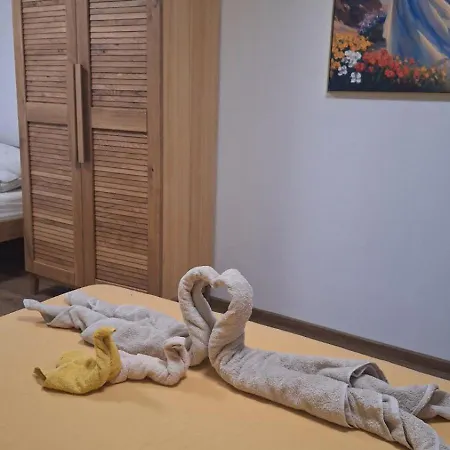 Apartment Sea Relax Garden Nessebar